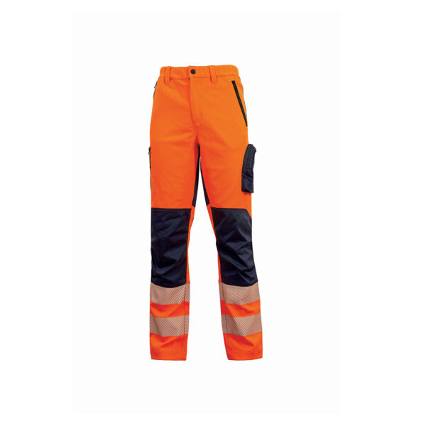 Pantaloni ad alta visibilità elasticizzati, ideali in tutte le stagioni. Il tessuto stretch assicura comfort e libertà di movimento. Pantaloni alta visibilità gialli disponibili anche nella versione Orange Fluo e Red Fluo. Le numerose tasche di questi pantaloni da lavoro garantiscono praticità e funzionalità, per avere sempre a portata di mano tutto ciò che serve durante lo svolgimento delle proprie mansioni. Due ampie tasche anteriori e una posteriore, tutte con chiusura zip. Tasca laterale a soffietto sulla gamba sinistra e una tasca verticale sul lato destro. Elastico in vita, ginocchia preformate e fondo gamba con coulisse regolabile per una migliore vestibilità. Pantaloni alta visibilità con banda segmentata termosaldata sul fondo gamba e nastro fluo / reflex su passante